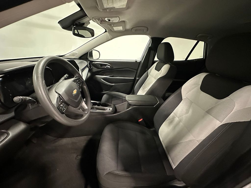 Used 2024 Chevrolet Trax LS SUV