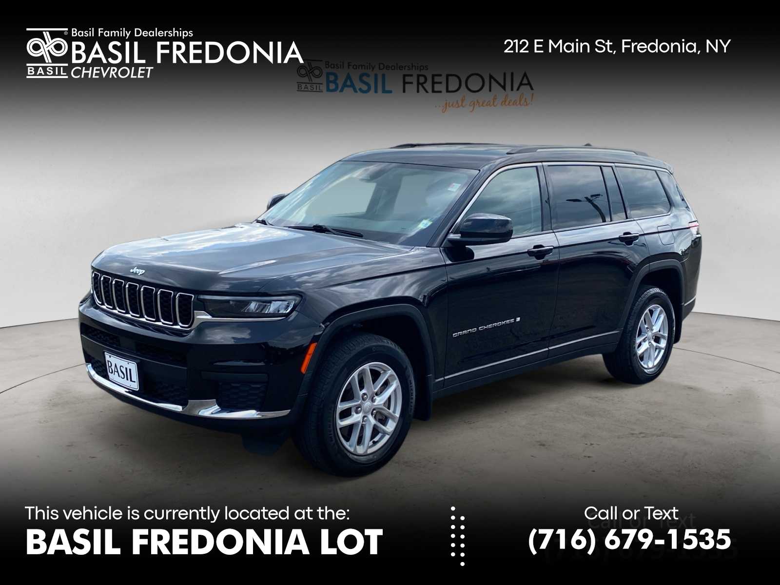 Used 2023 Jeep Grand Cherokee L Laredo 4x4