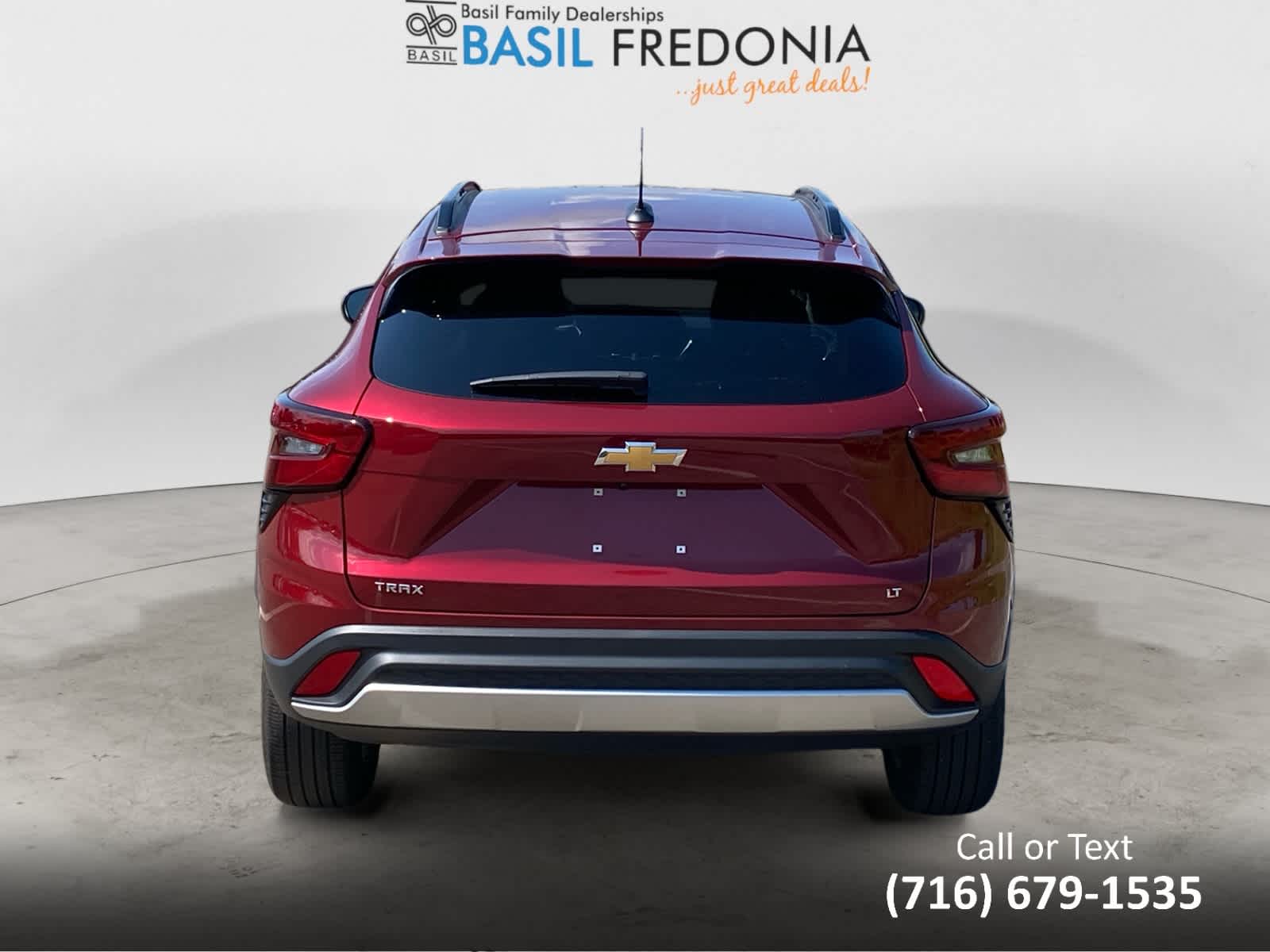 Used 2025 Chevrolet Trax LT FWD