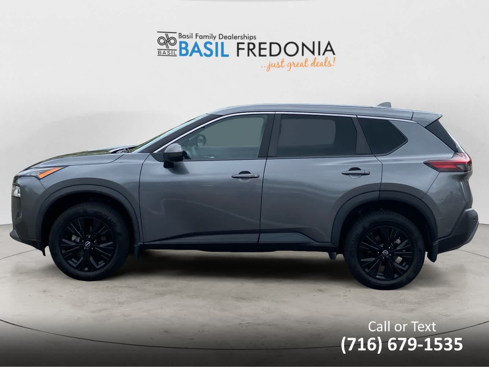 Used 2023 Nissan Rogue SV AWD
