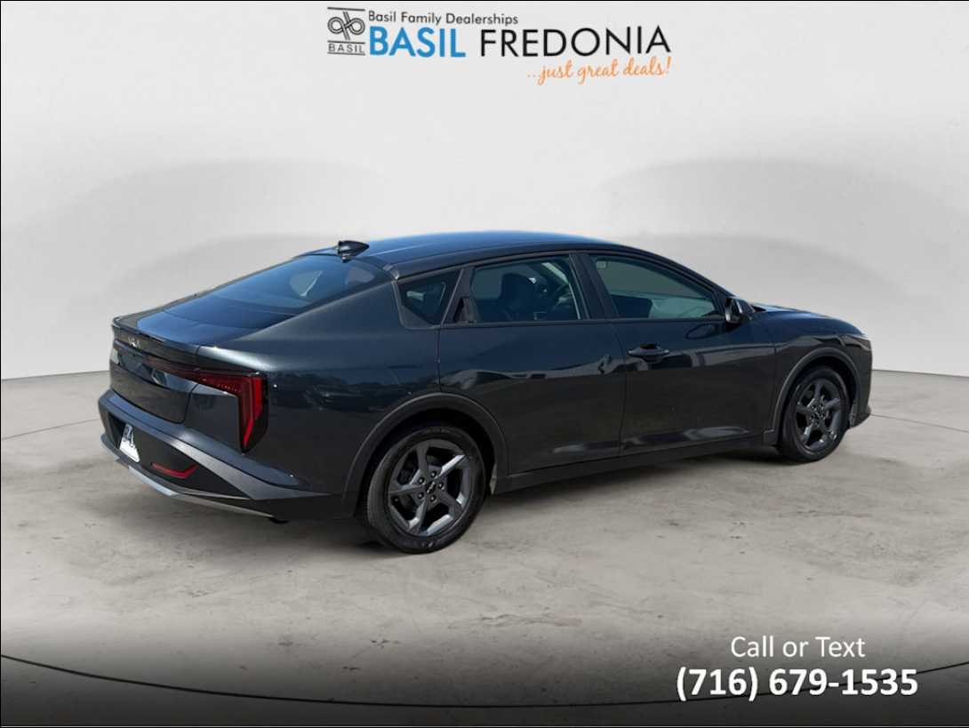 Used 2025 Kia K4 LXS FWD