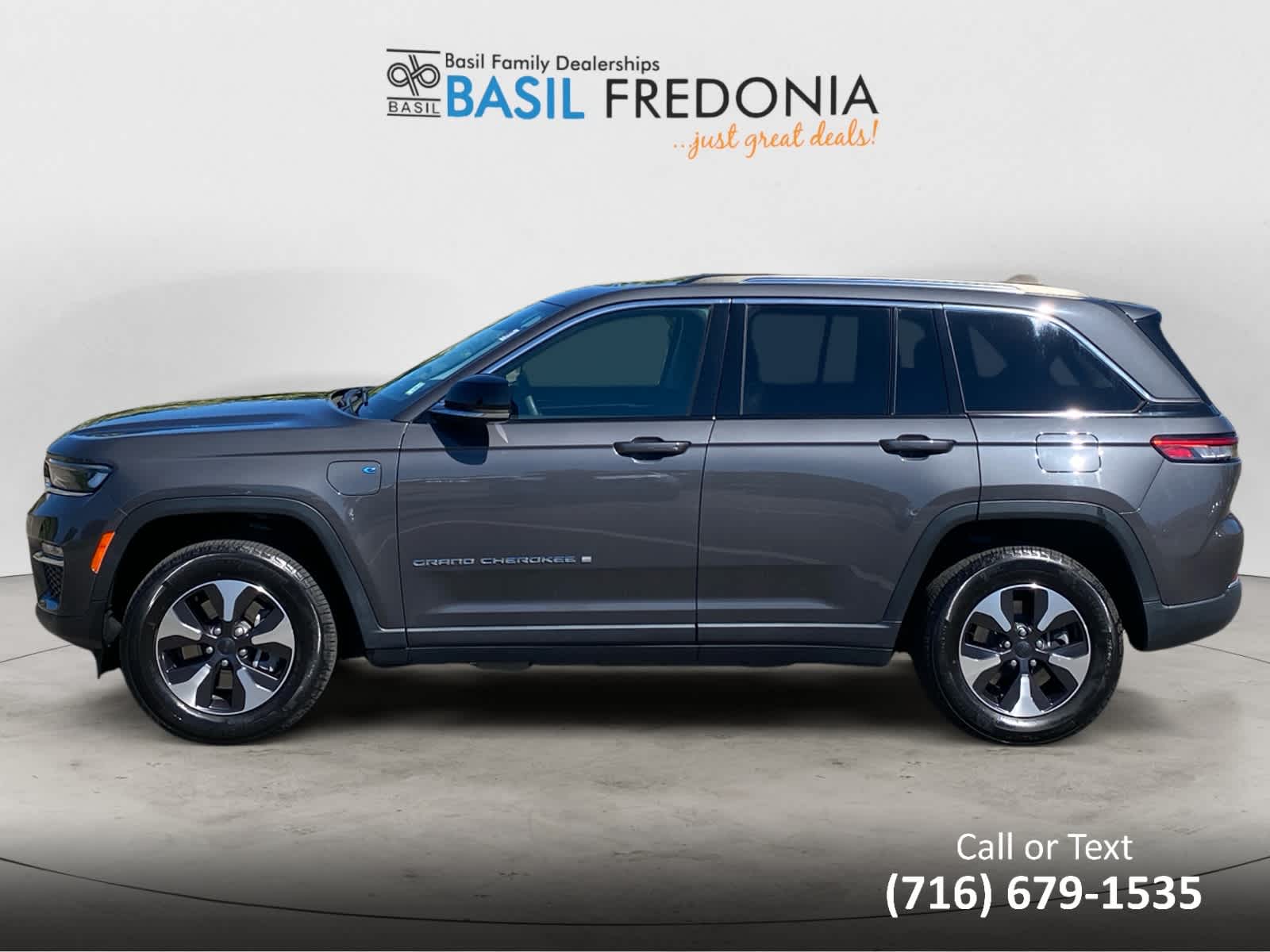 Used 2023 Jeep Grand Cherokee 4xe 4x4