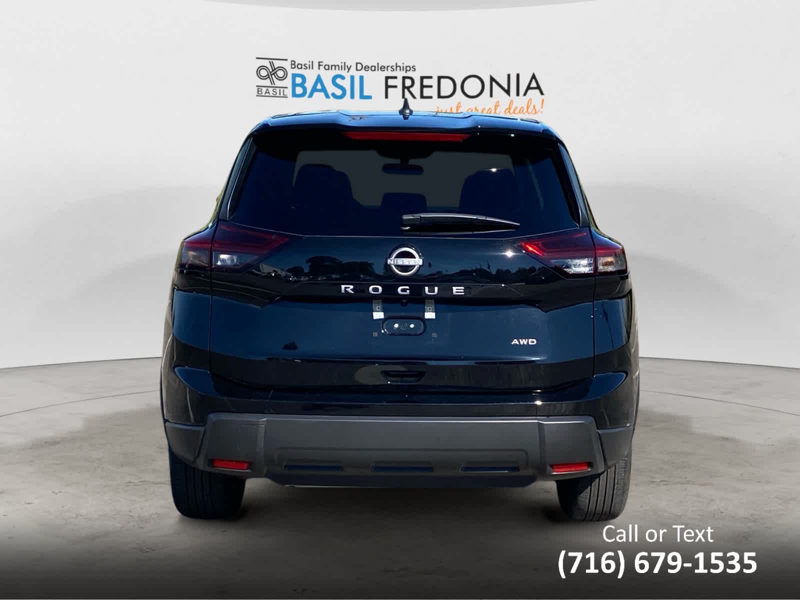 Used 2026 Nissan Rogue SV AWD