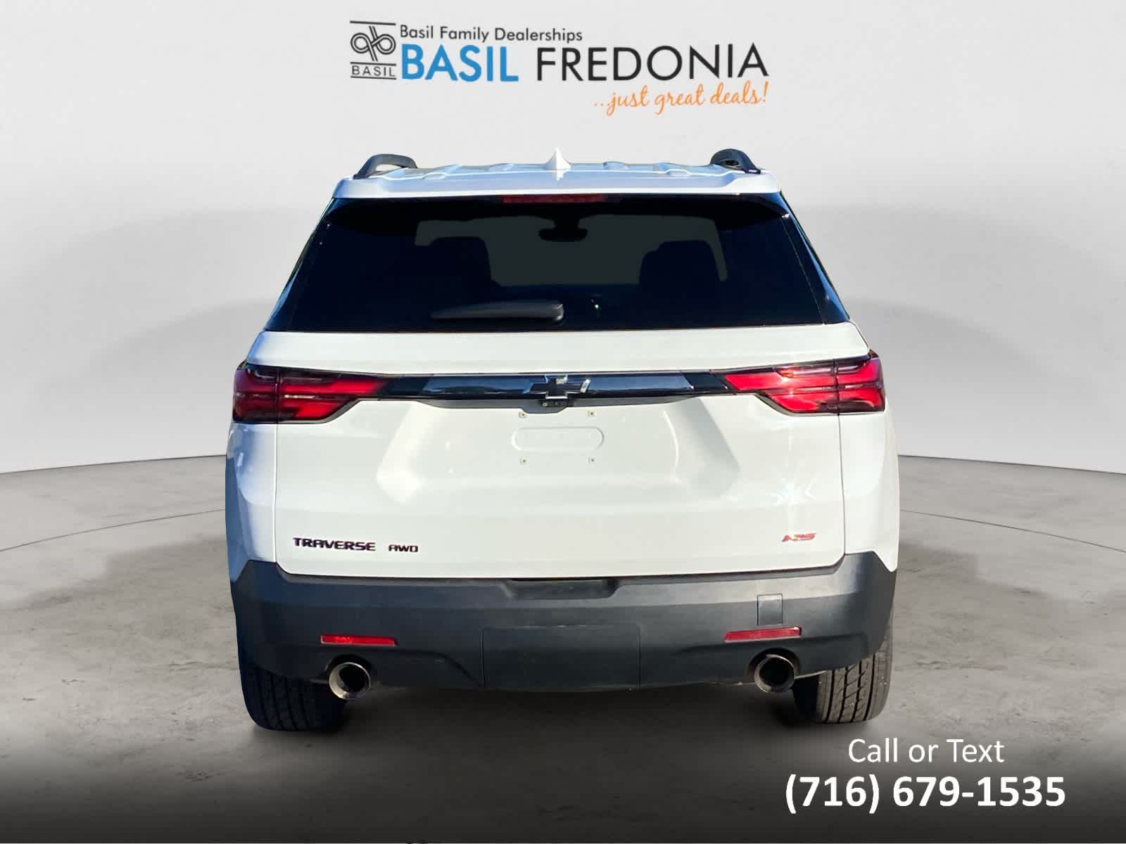 Used 2023 Chevrolet Traverse RS AWD