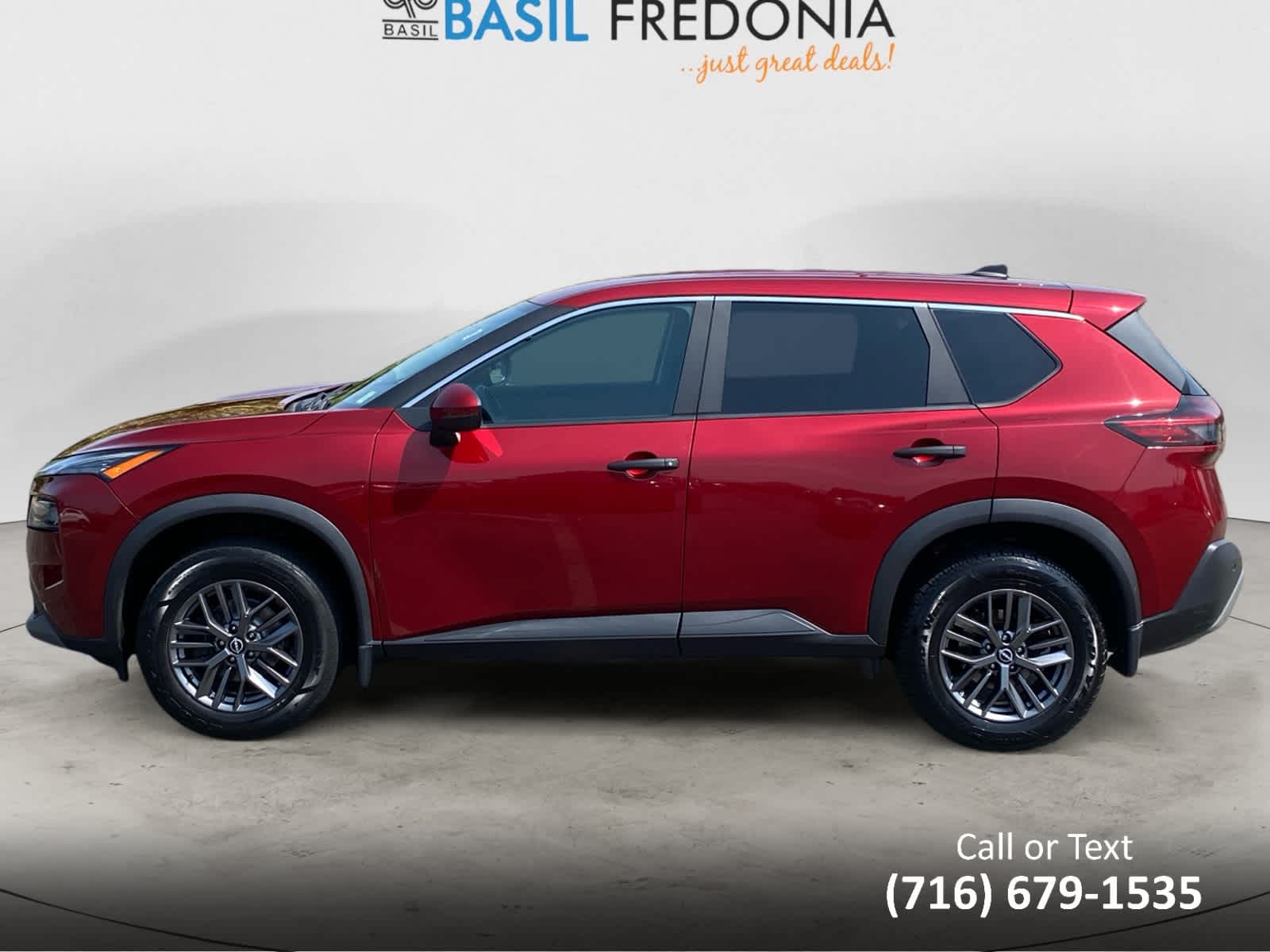 Used 2023 Nissan Rogue S AWD