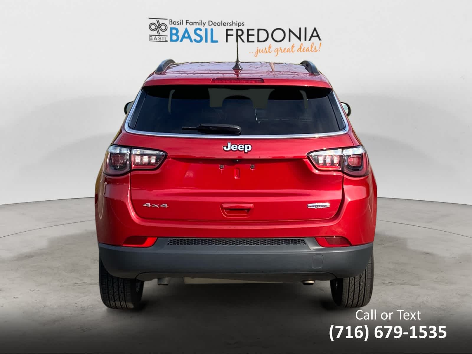 Used 2025 Jeep Compass Latitude 4x4