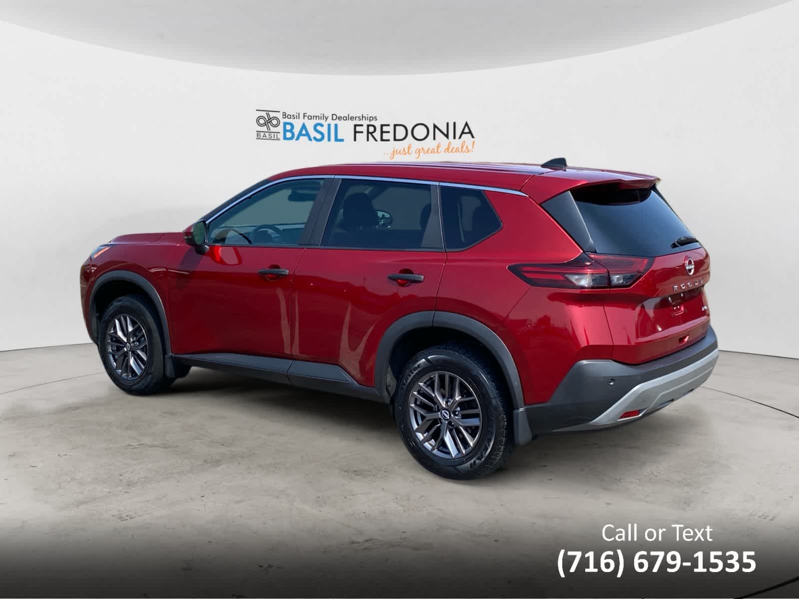 Used 2023 Nissan Rogue S AWD