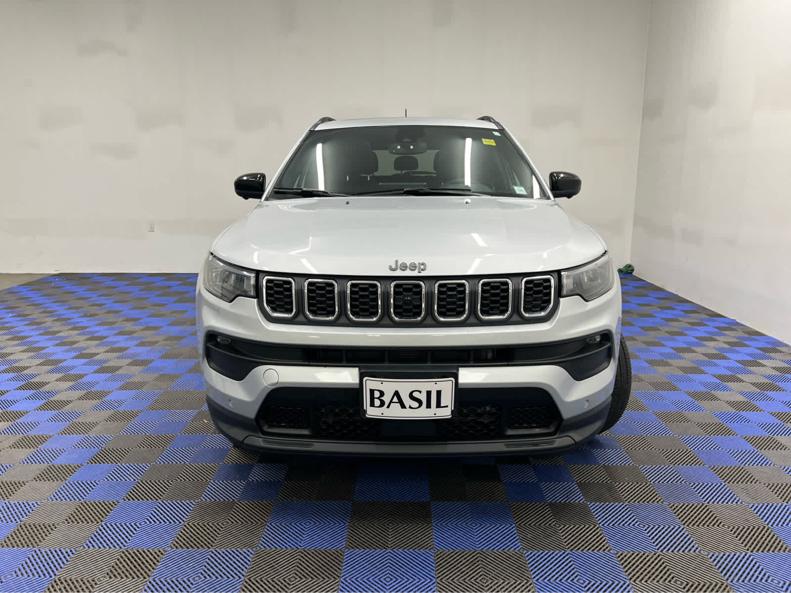 Used 2024 Jeep Compass Latitude Lux SUV