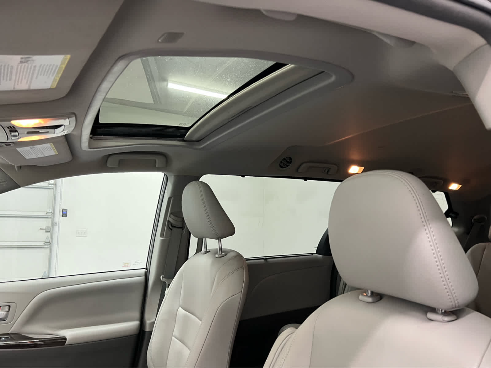 Used 2019 Toyota Sienna XLE Van