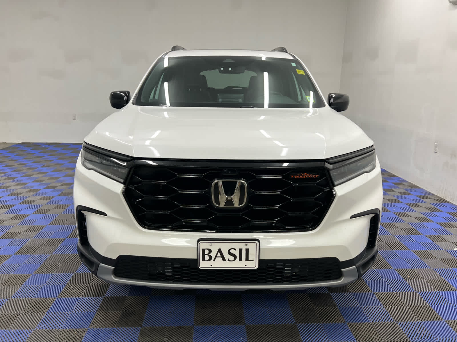 Used 2024 Honda Pilot TrailSport SUV