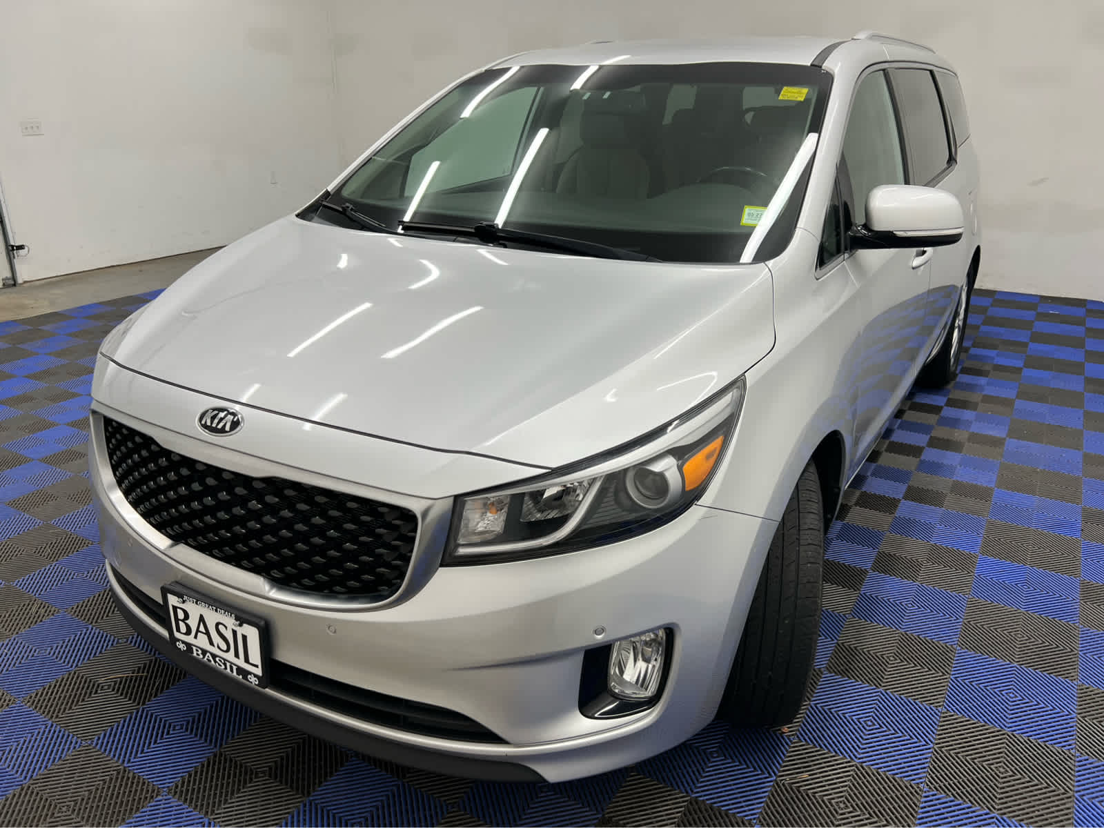 Used 2017 Kia Sedona EX Van Passenger Van