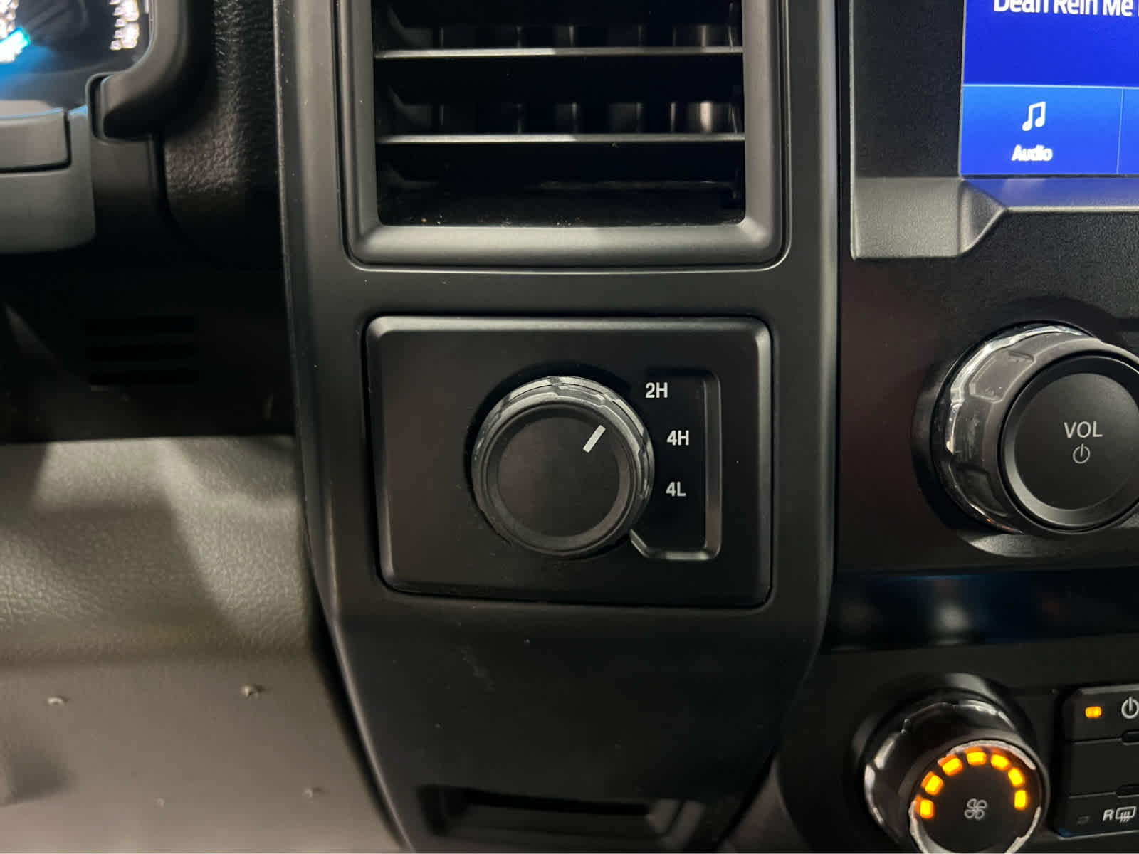 Used 2019 Ford F-150 XL 4WD Supercrew 5.5 Box Truck SuperCrew Cab