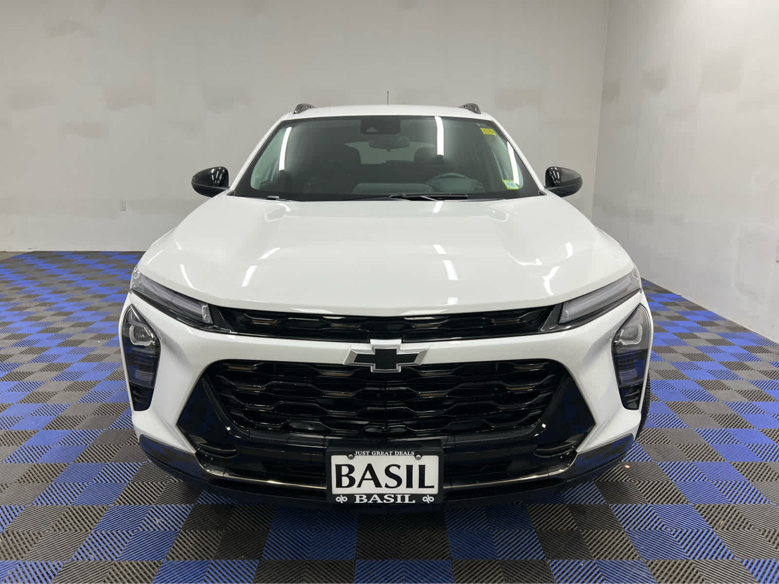 Used 2024 Chevrolet Trax Activ SUV