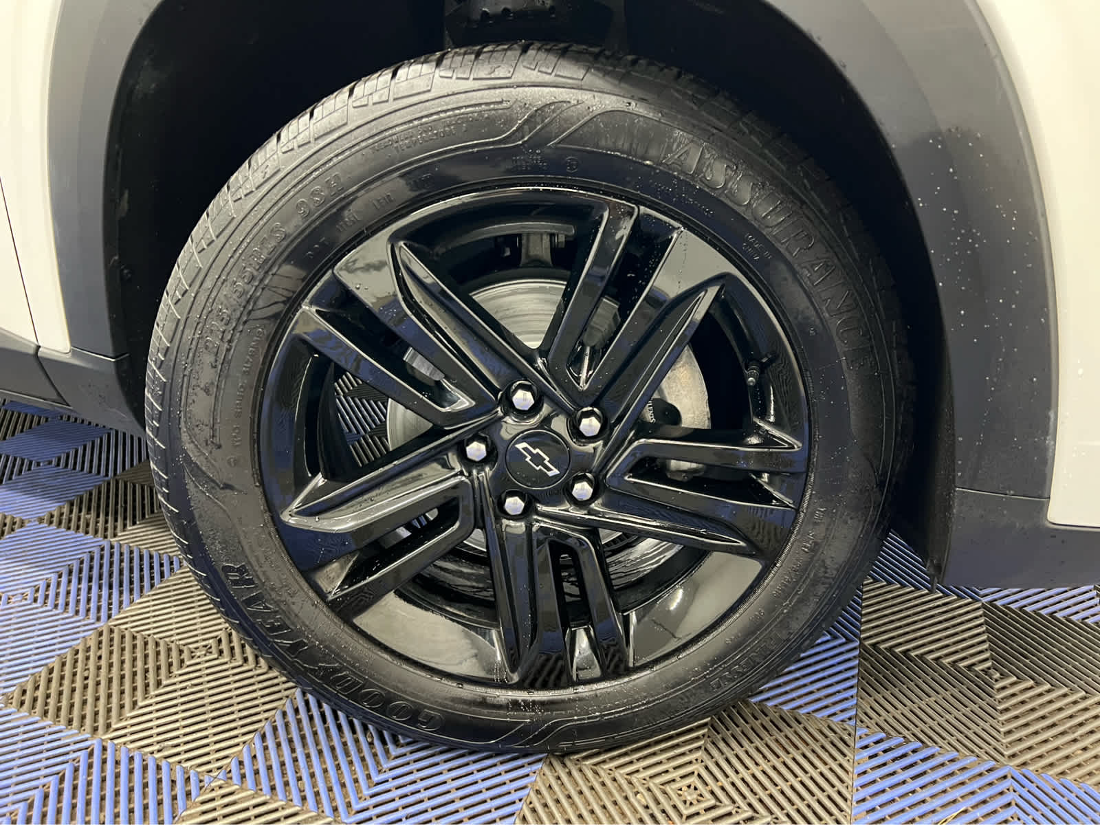 Used 2024 Chevrolet Trax Activ SUV