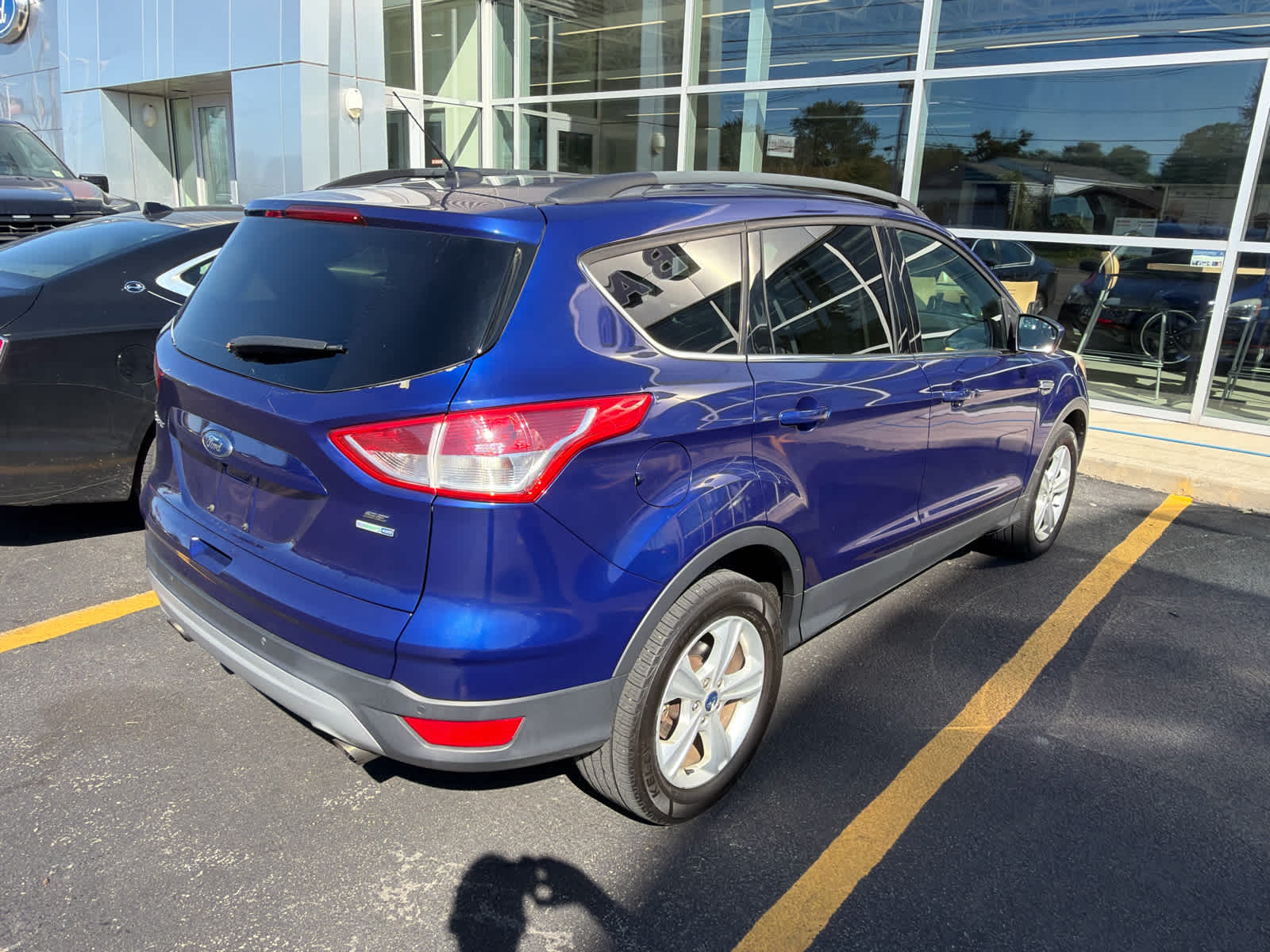Used 2016 Ford Escape SE SUV