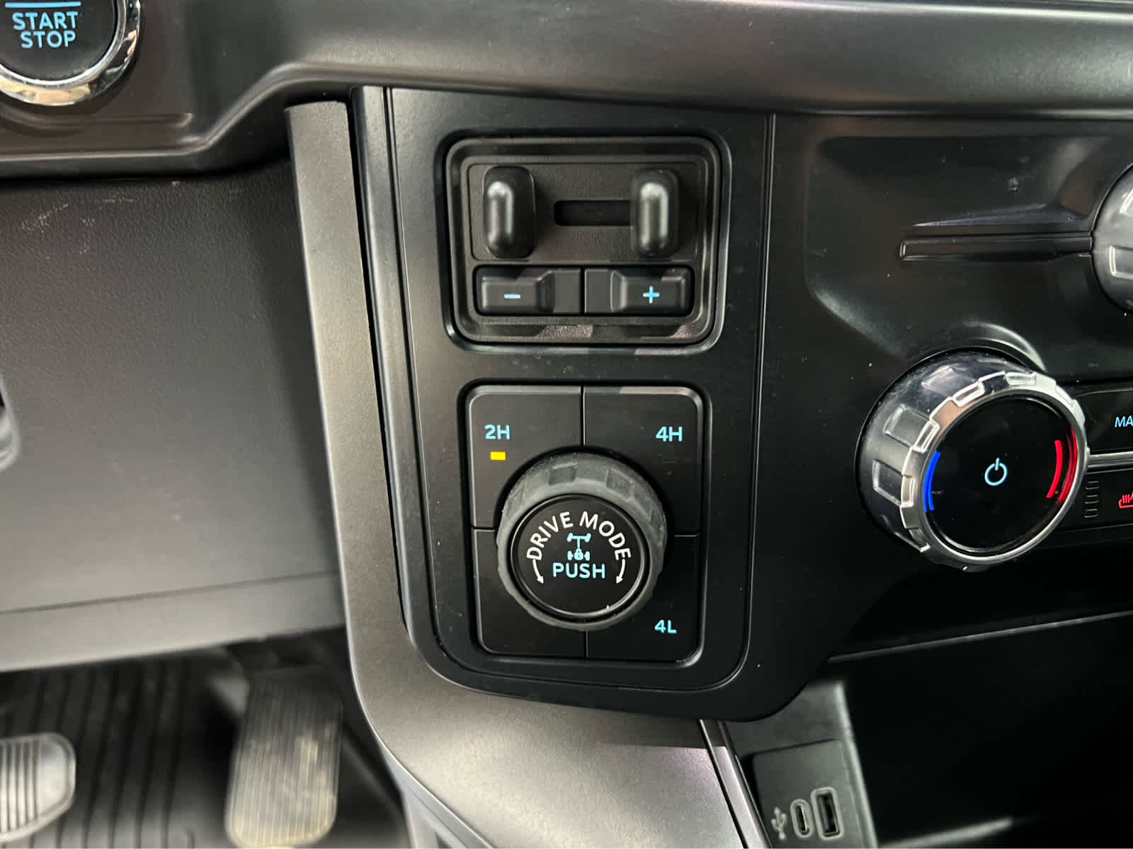 Used 2025 Ford F-150 Tremor 4WD Supercrew 5.5 Box Truck SuperCrew Cab