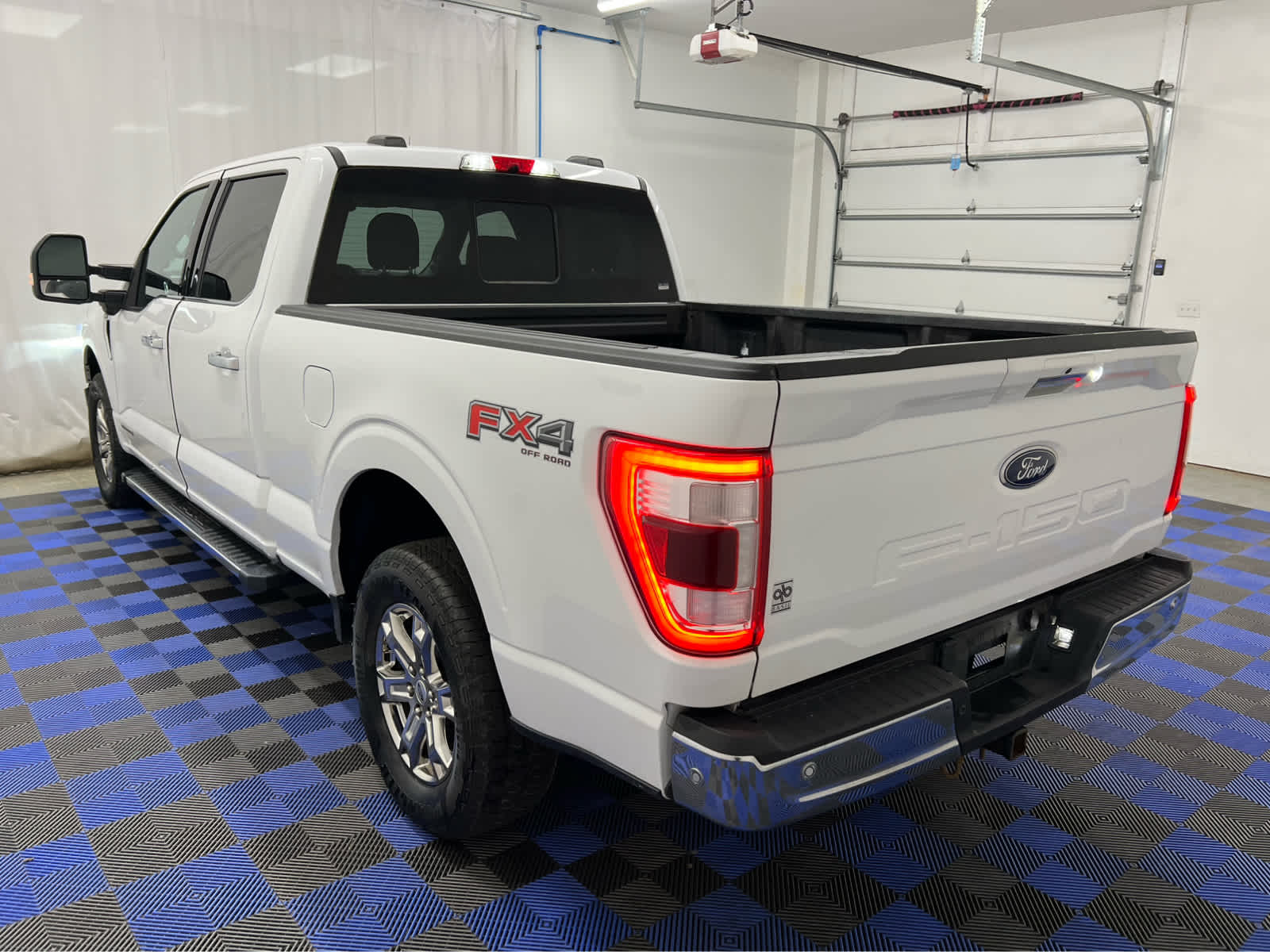 Used 2021 Ford F-150 Lariat 4WD Supercrew 6.5 Box Truck SuperCrew Cab