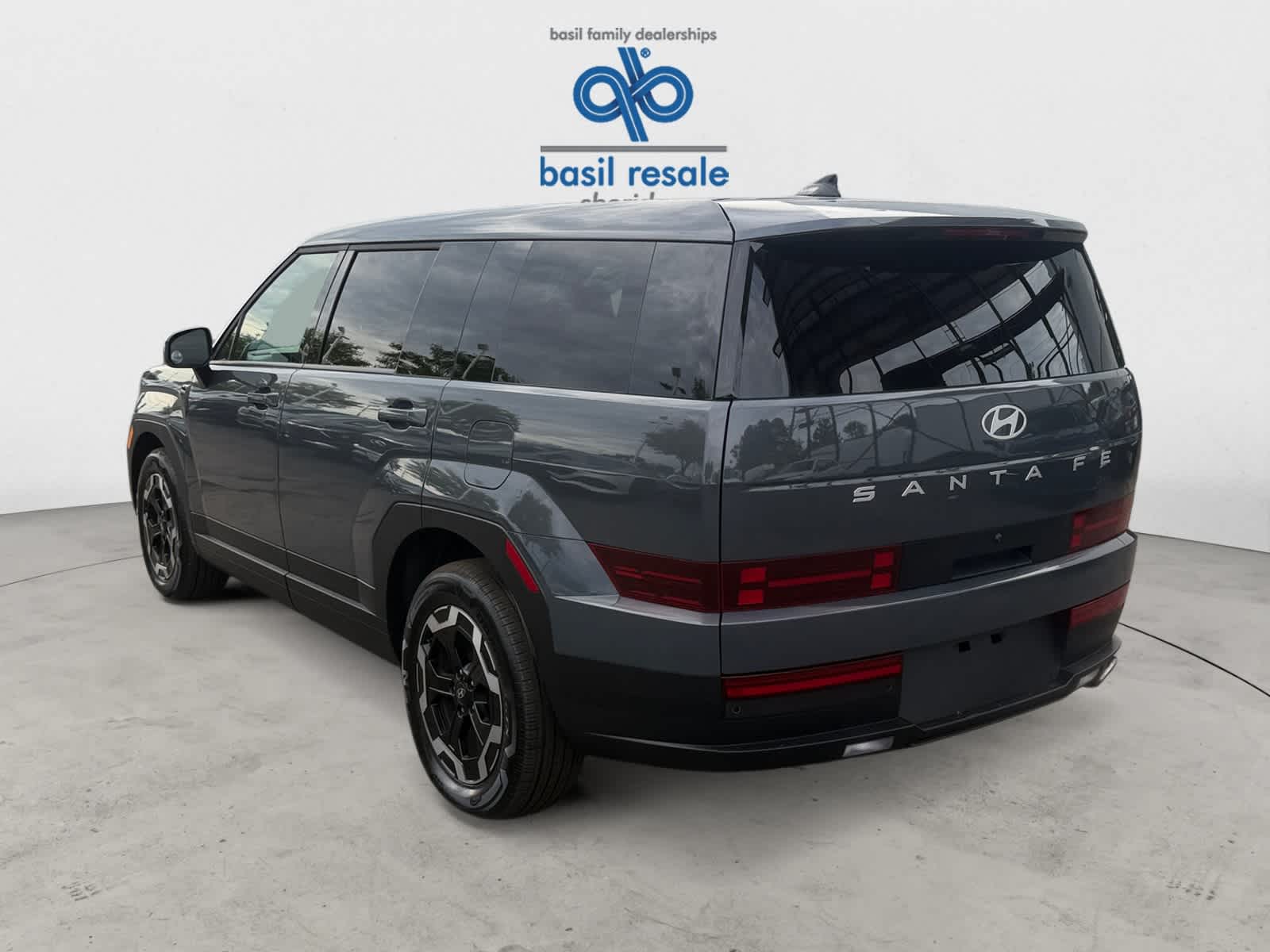 Used 2026 Hyundai Santa Fe SE FWD