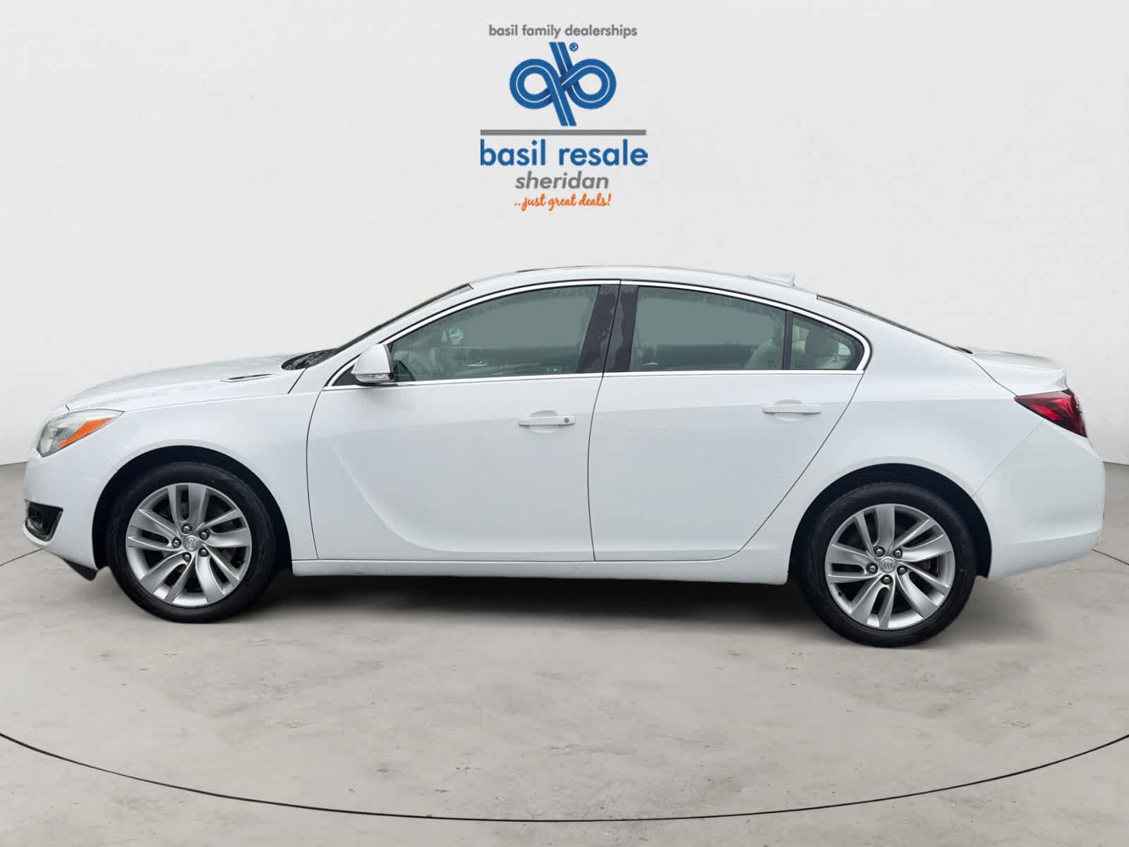 Used 2017 Buick Regal Sdn AWD
