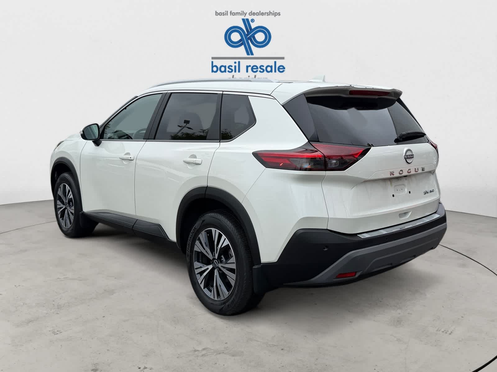 Used 2023 Nissan Rogue SV AWD