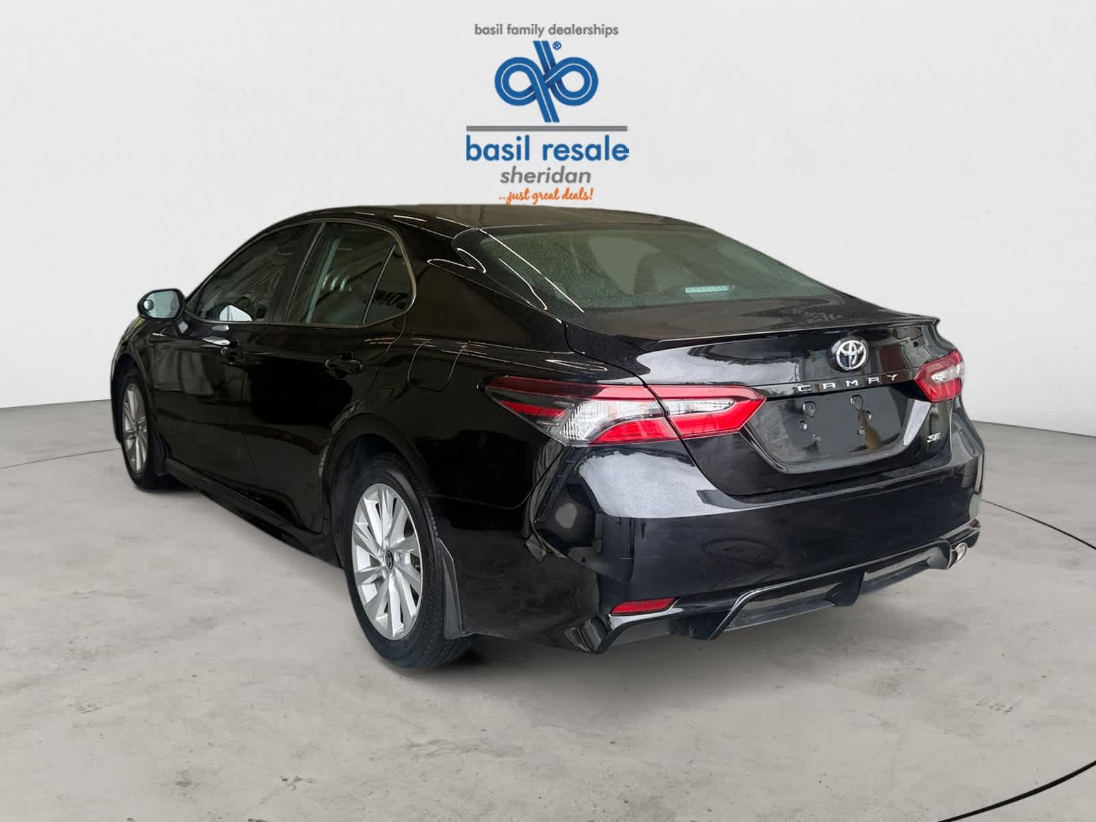 Used 2024 Toyota Camry SE