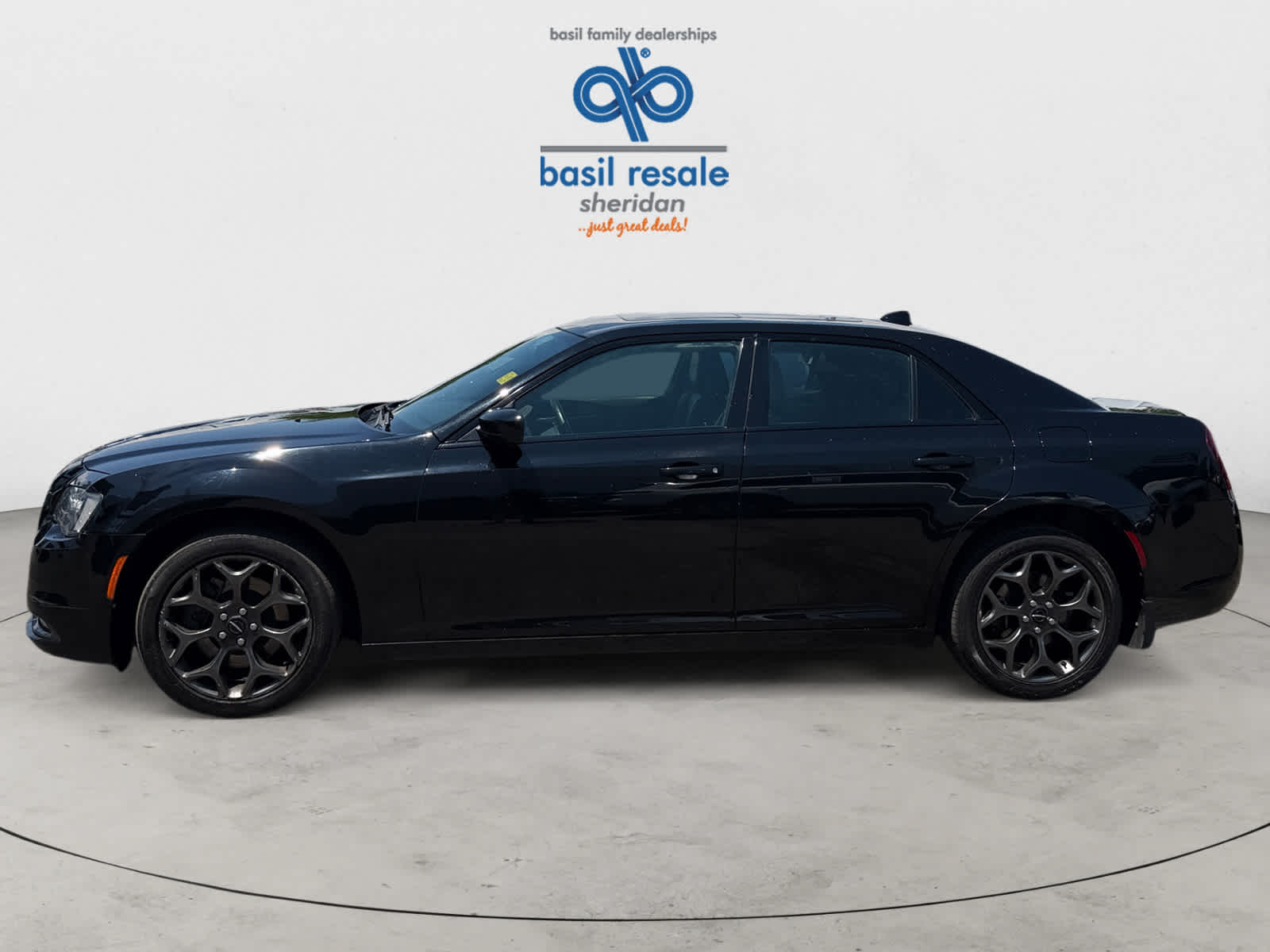 Used 2018 Chrysler 300 300S AWD