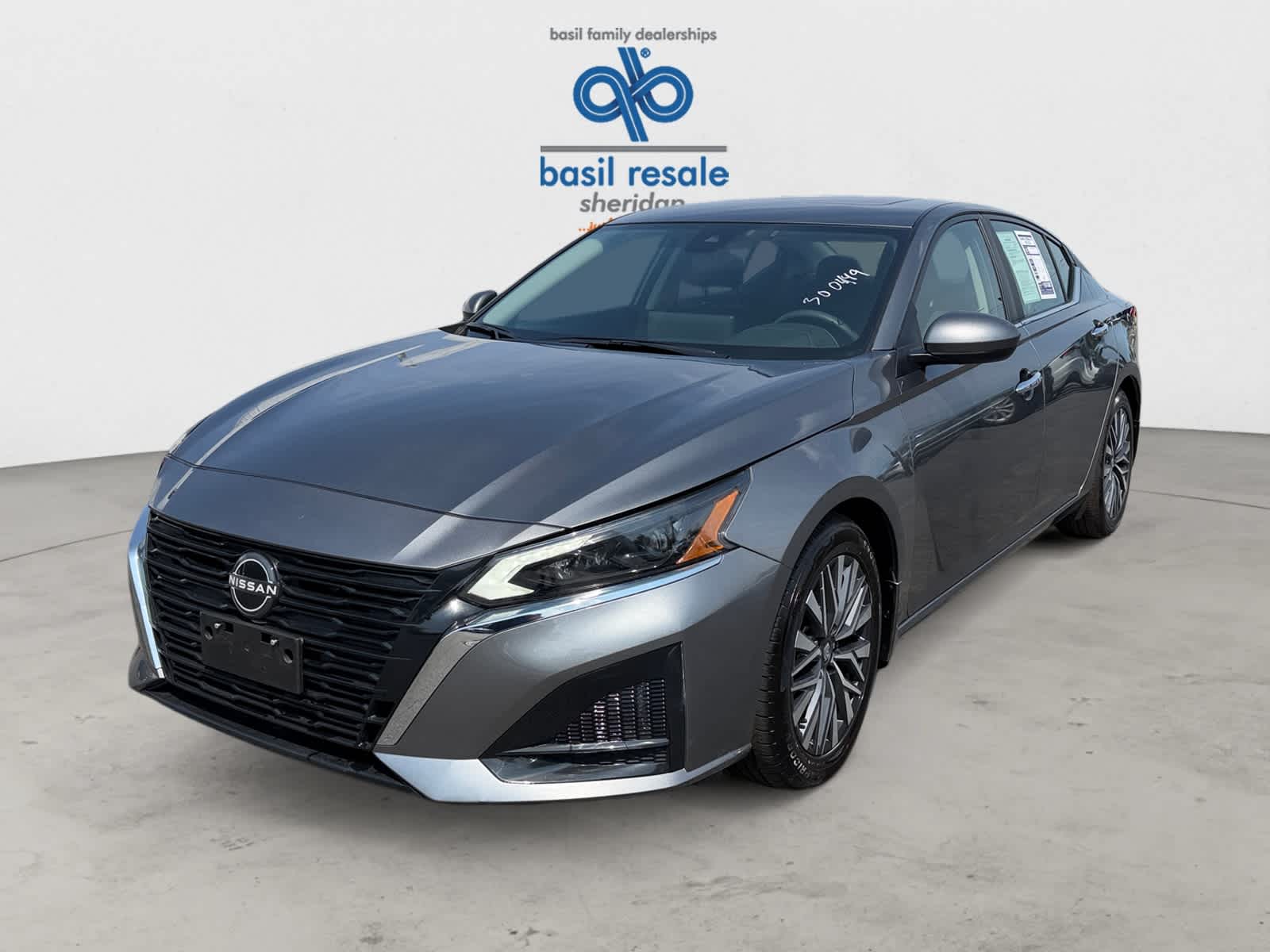 Used 2024 Nissan Altima 2.5 SV Sedan