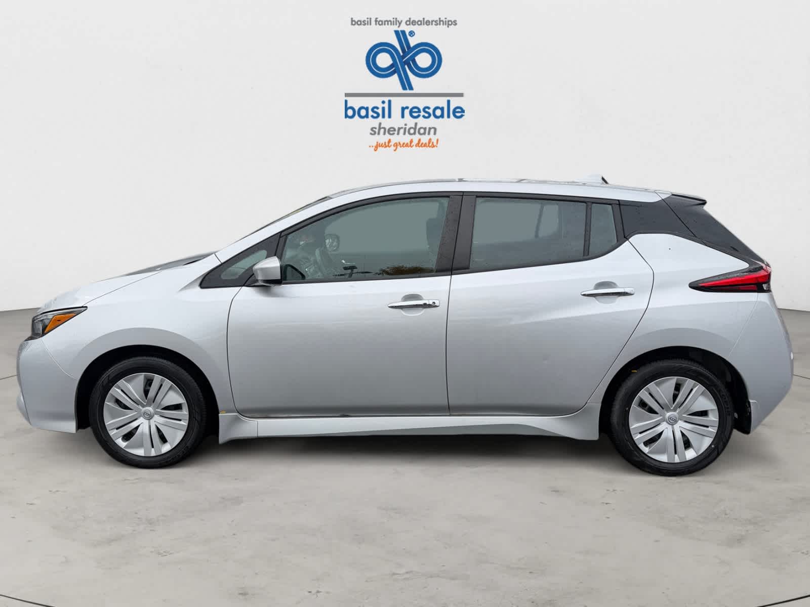 Used 2025 Nissan Leaf S Hatchback