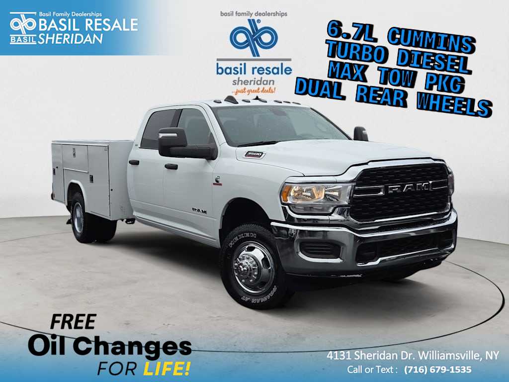 Used 2024 Ram 3500 Chassis Cab SLT 4WD Crew Cab 60 CA 172.4 WB 4WD Crew Cab 60 CA 172.4 WB