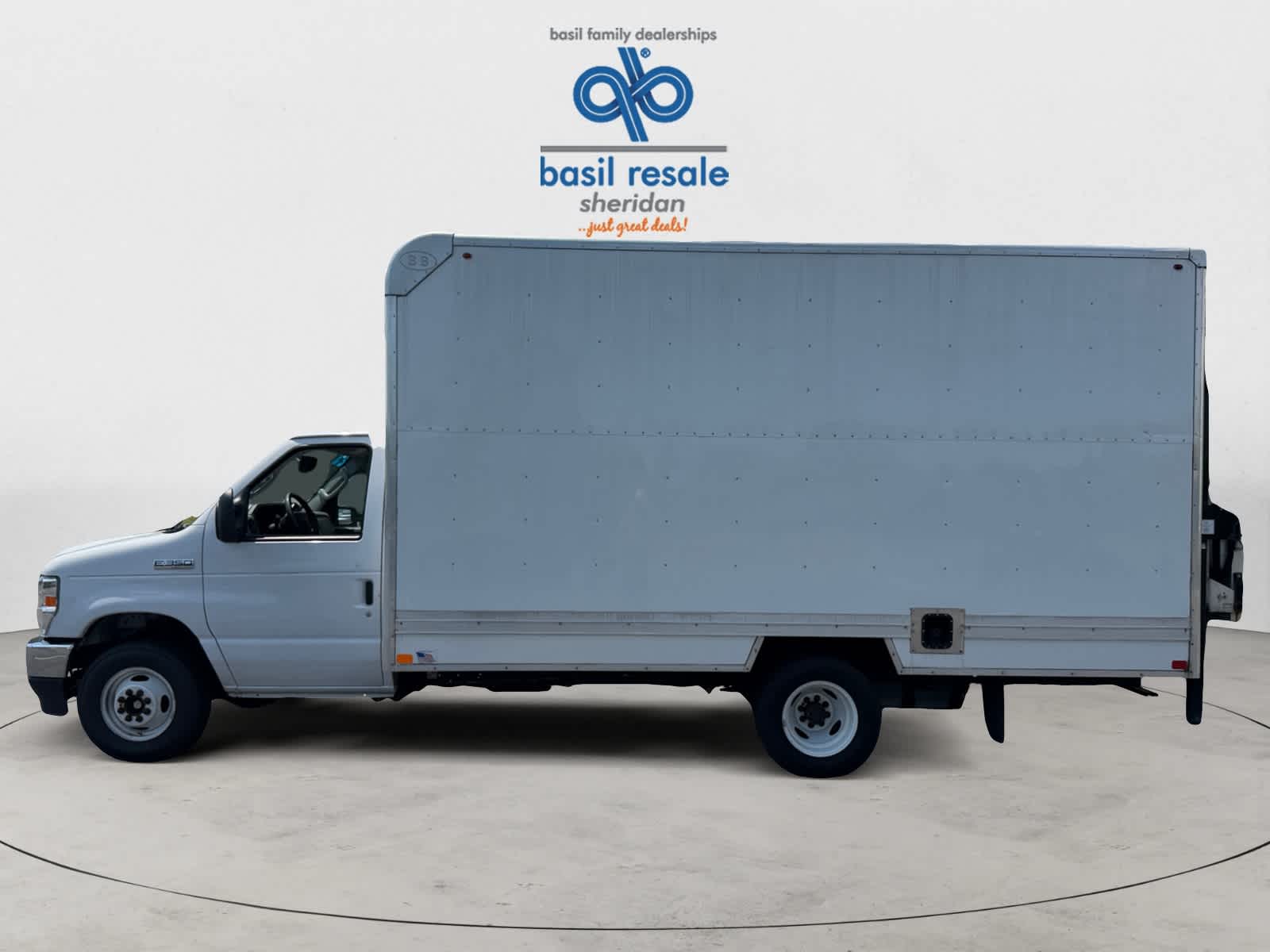 Used 2023 Ford E-Series Cutaway