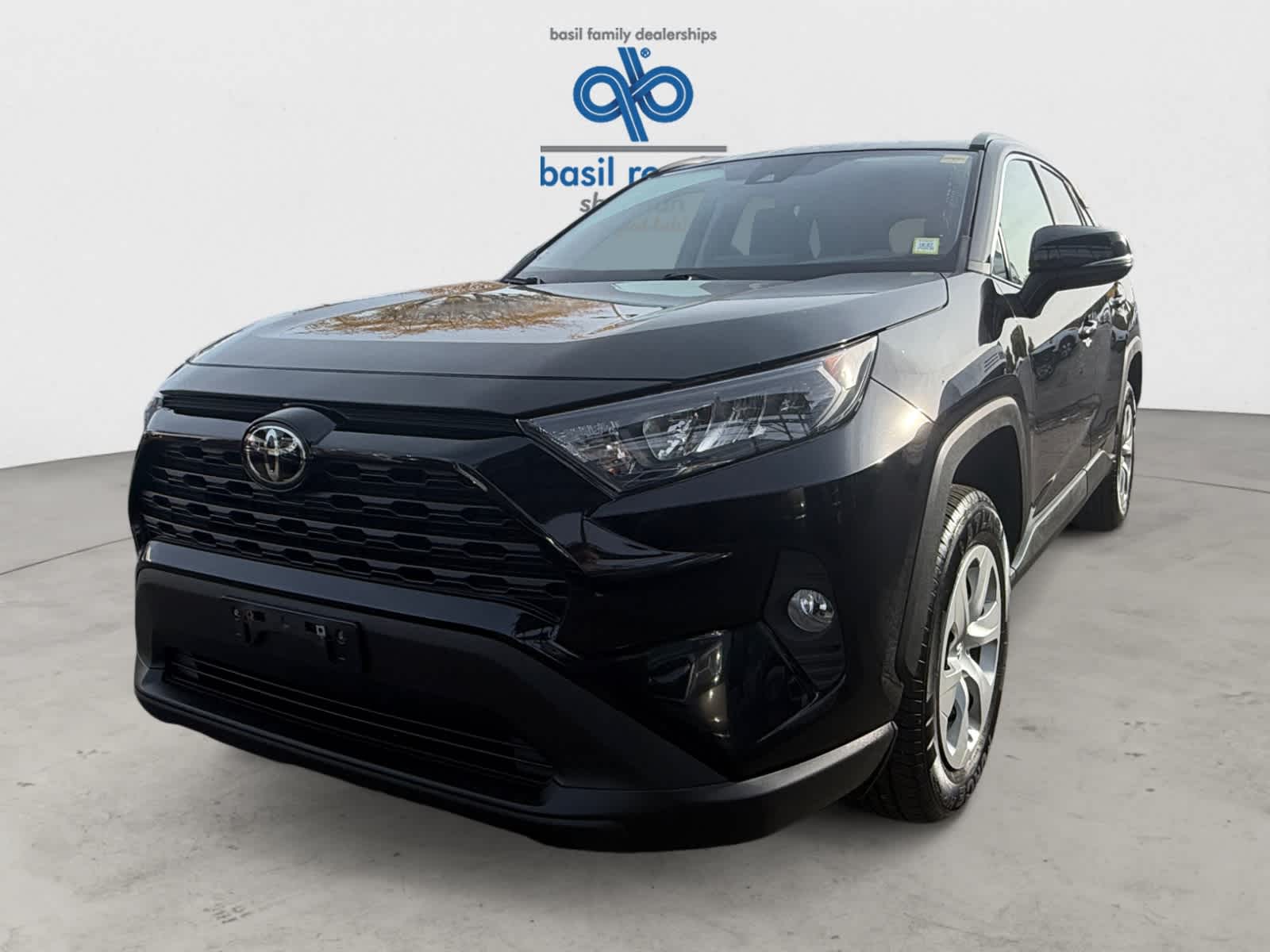 Used 2021 Toyota RAV4 LE AWD (SE)