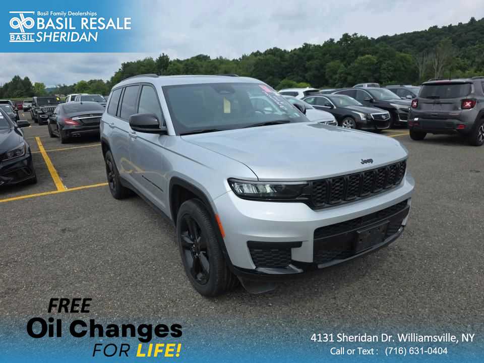Used 2023 Jeep Grand Cherokee L Altitude 4x4