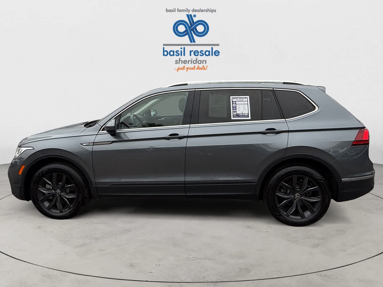 Used 2024 Volkswagen Tiguan SE 2.0T FWD