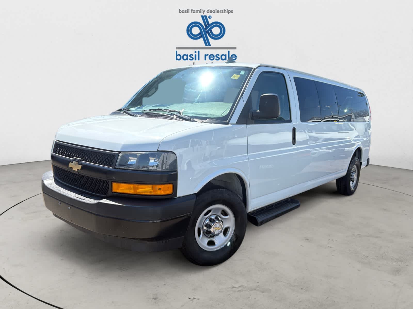 Used 2023 Chevrolet Express Passenger LS RWD 3500 155
