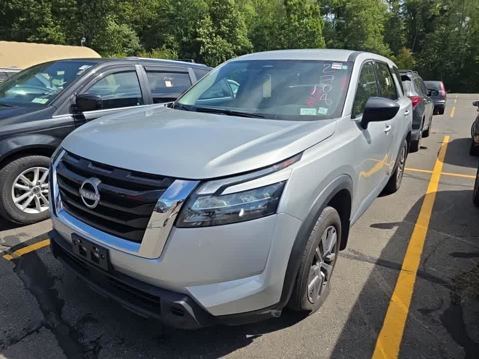 Used 2024 Nissan Pathfinder S 4WD