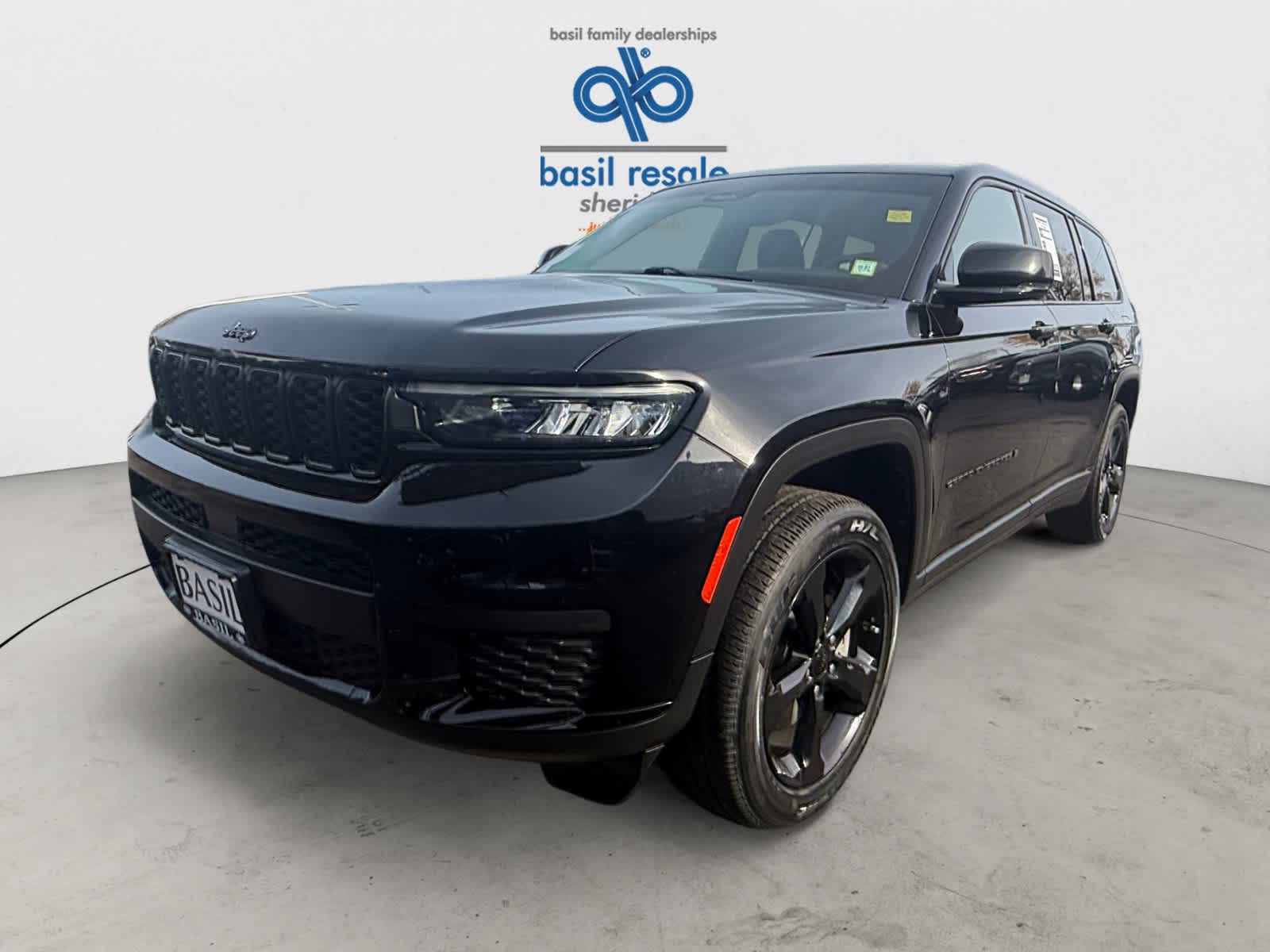 Used 2023 Jeep Grand Cherokee L Altitude 4x4