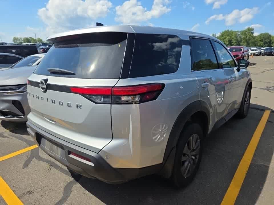 Used 2024 Nissan Pathfinder S 4WD