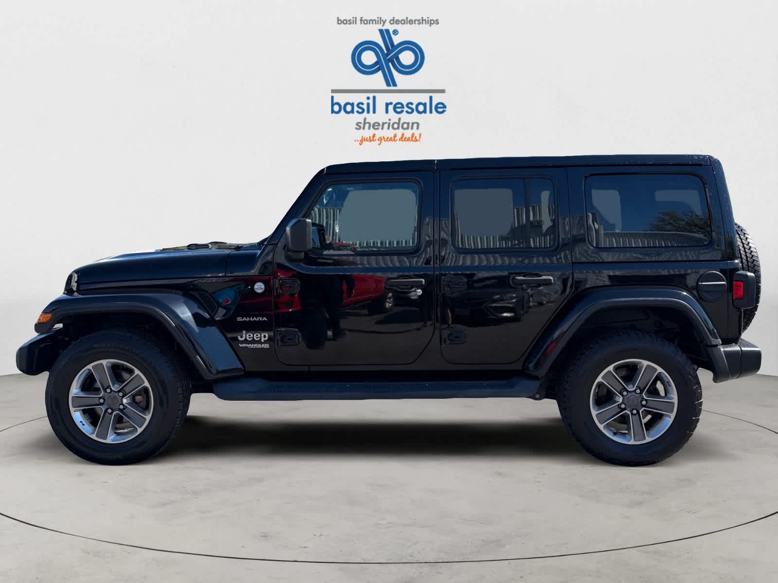 Used 2019 Jeep Wrangler Unlimited Sahara 4x4