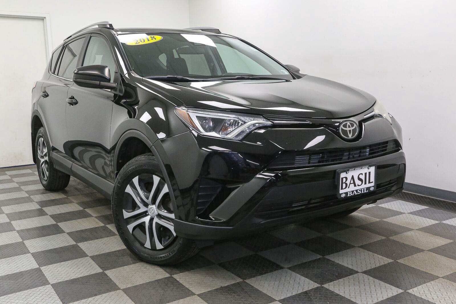 Used 2018 Toyota RAV4 LE SUV