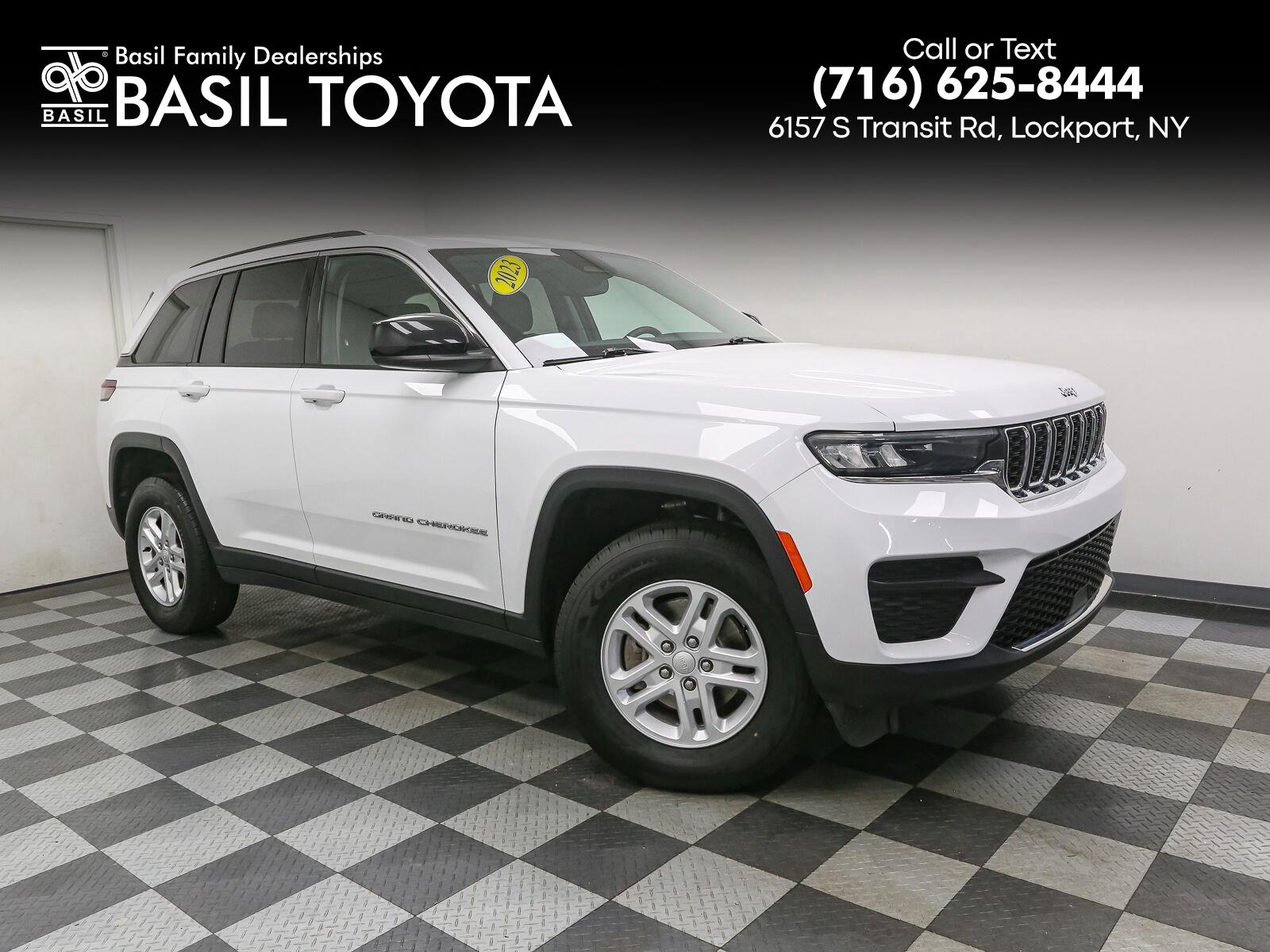 Used 2023 Jeep Grand Cherokee Laredo SUV