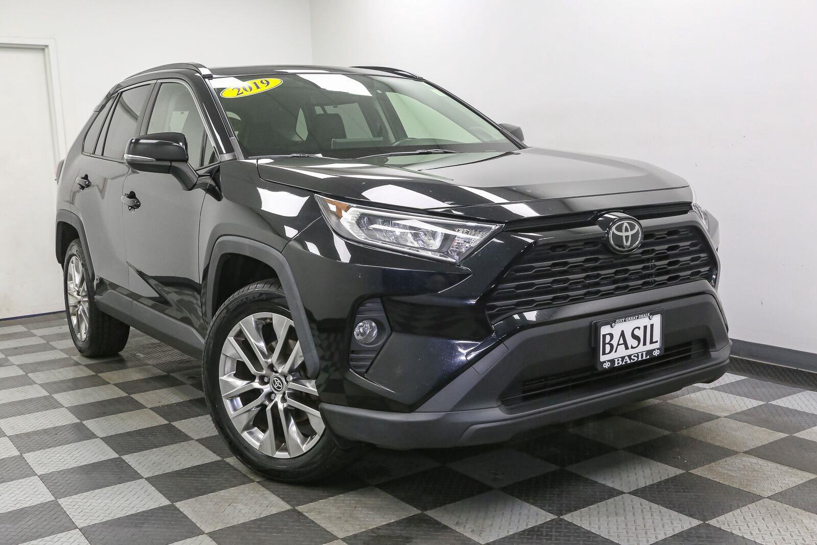 Used 2019 Toyota RAV4 XLE Premium SUV