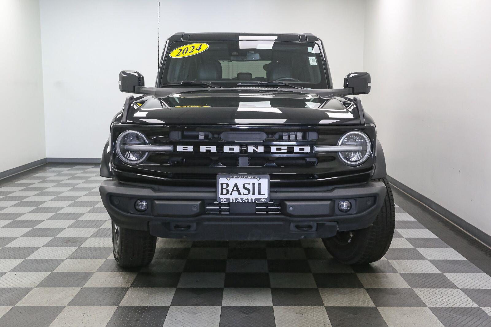 Used 2024 Ford Bronco Outer Banks SUV