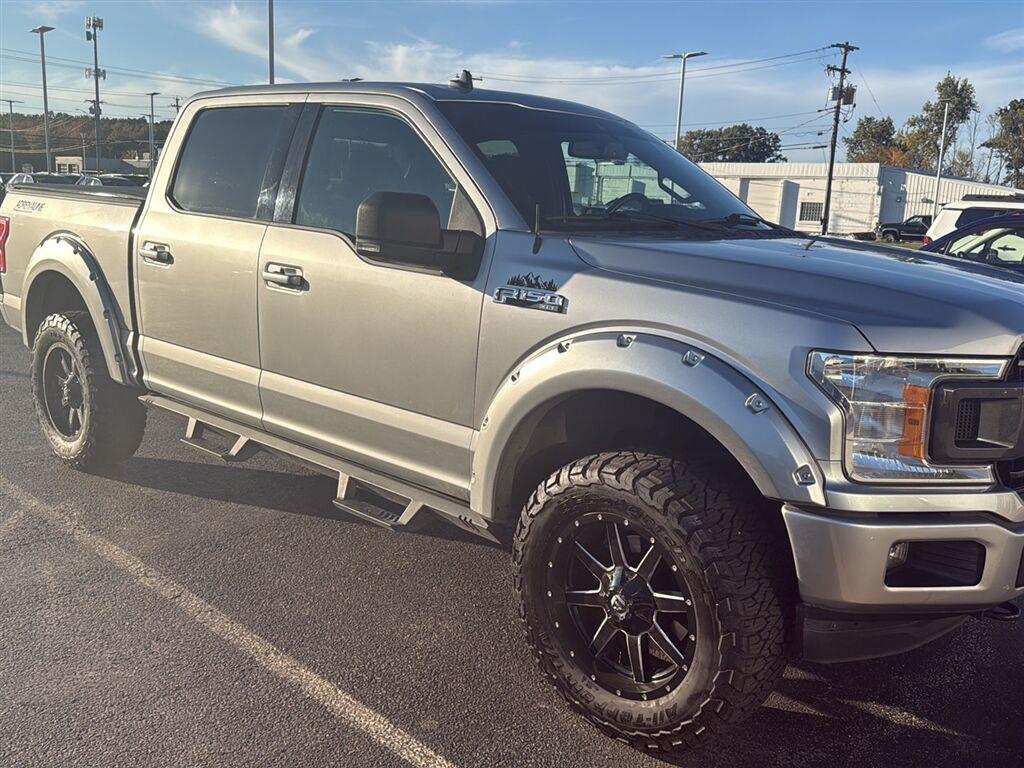 Used 2020 Ford F-150 XLT Truck