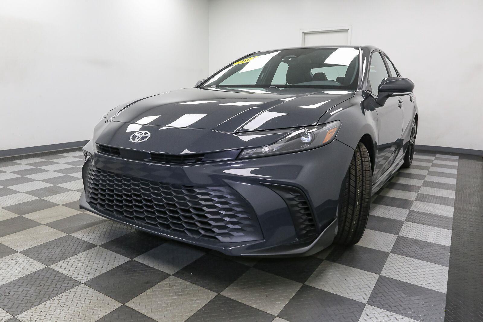 Used 2025 Toyota Camry SE Sedan