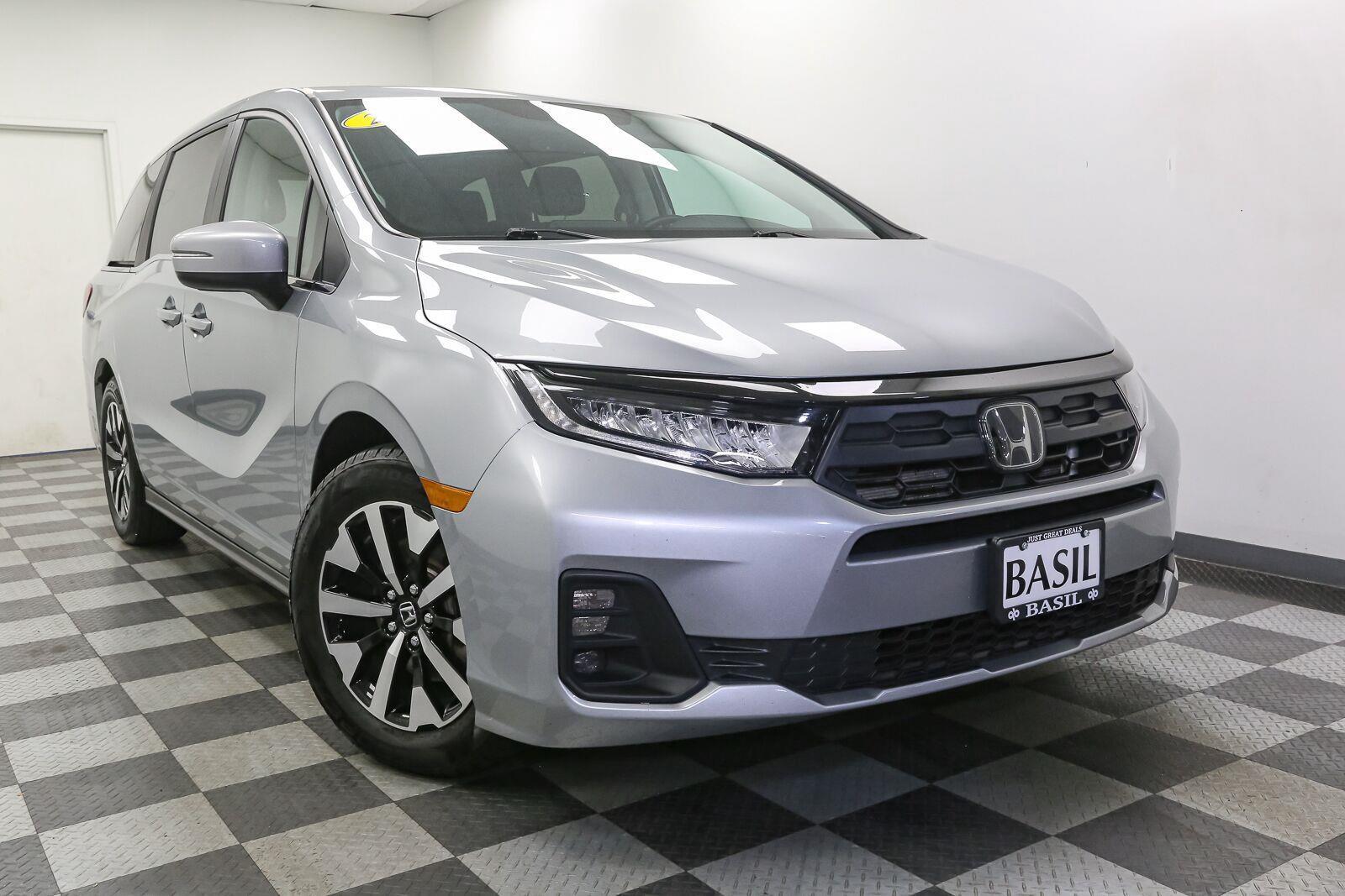 Used 2025 Honda Odyssey EX-L Van