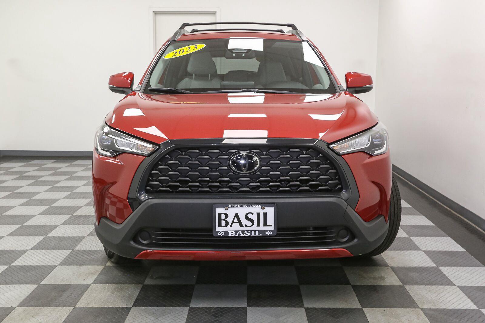 Used 2023 Toyota Corolla Cross LE SUV