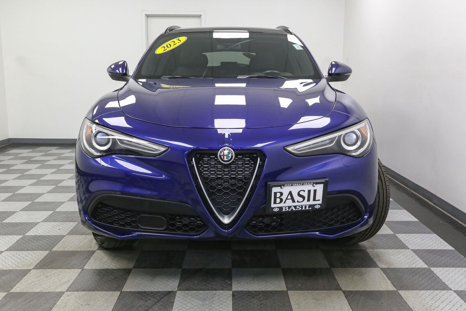 Used 2023 Alfa Romeo Stelvio Ti SUV