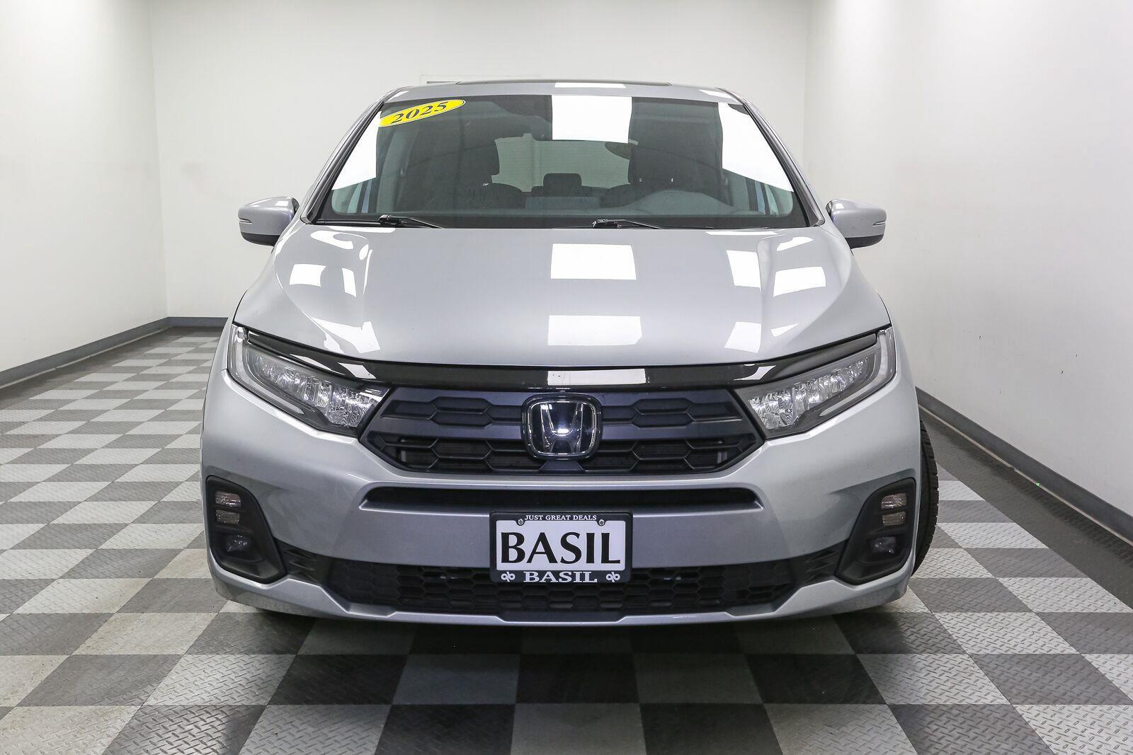 Used 2025 Honda Odyssey EX-L Van