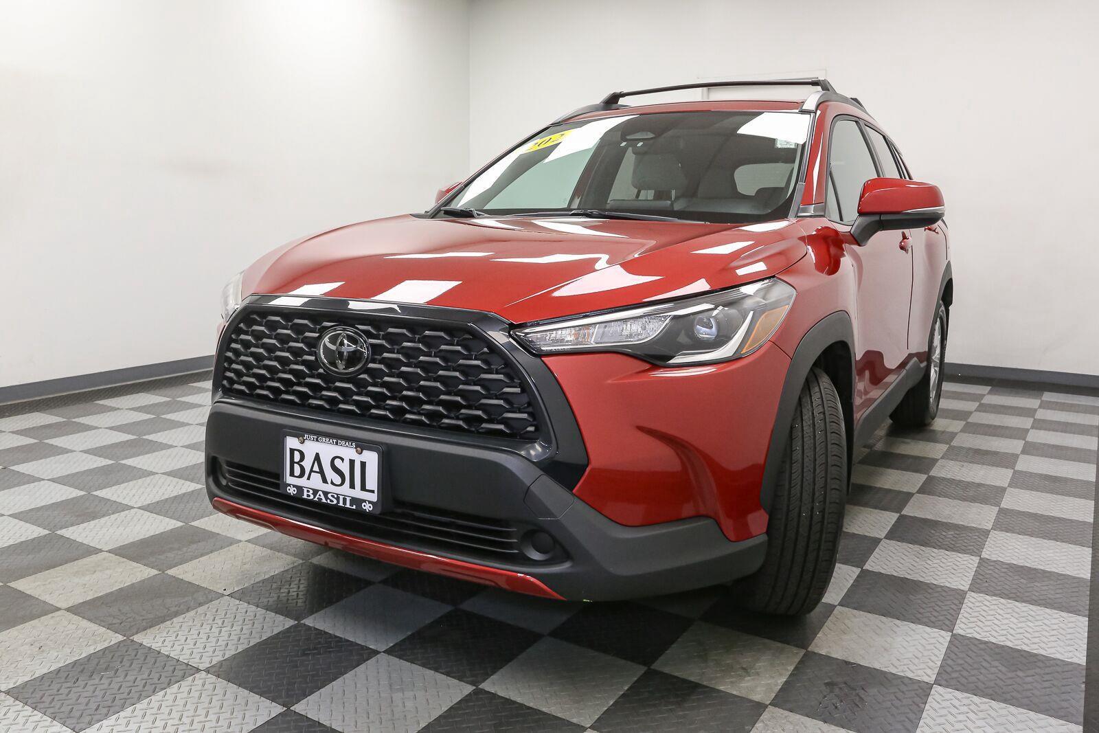 Used 2023 Toyota Corolla Cross LE SUV