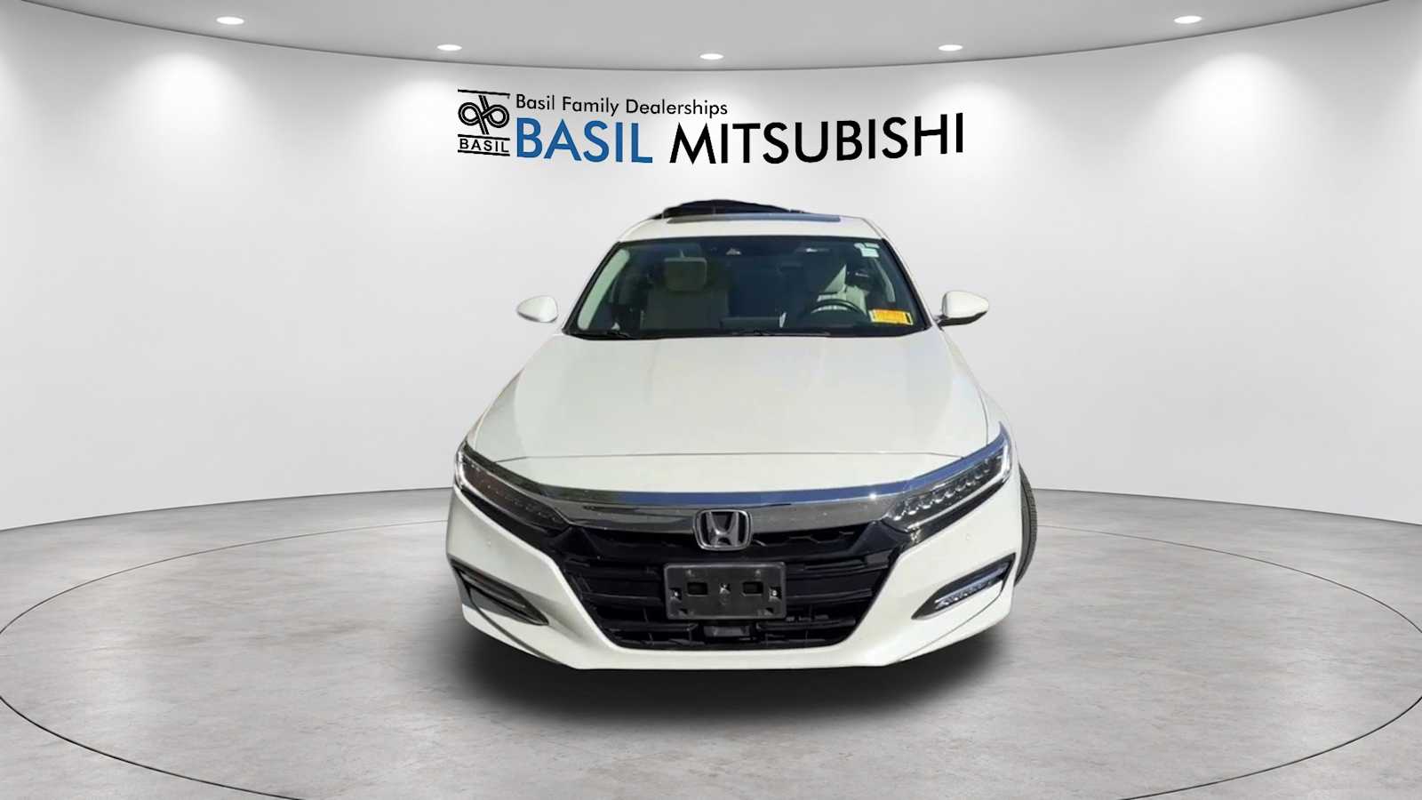 Used 2018 Honda Accord Hybrid Touring Sedan
